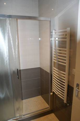 Imagen de la habitación del Hotel D'ornex. Foto 3