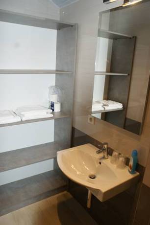 Imagen de la habitación del Hotel D'ornex. Foto 10