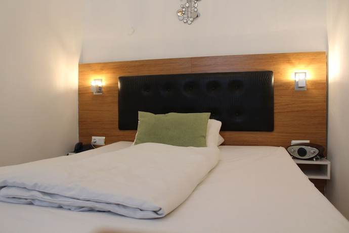 Imagen de la habitación del Hotel Drei Kronen, Dortmund. Foto 13