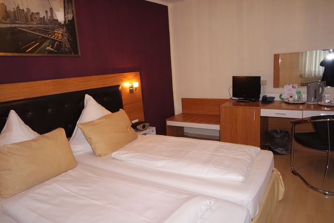 Imagen de la habitación del Hotel Drei Kronen, Dortmund. Foto 18