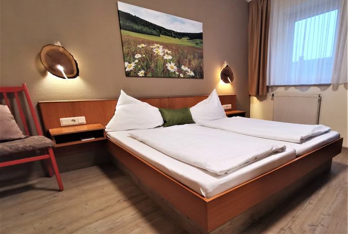 Imagen de la habitación del Hotel Drei Lilien, Werbach. Foto 7