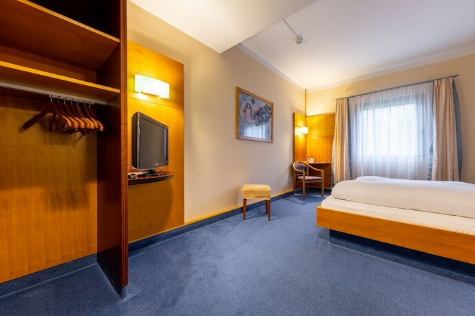 Imagen general del Hotel Dresdner Tor Süd. Foto 8