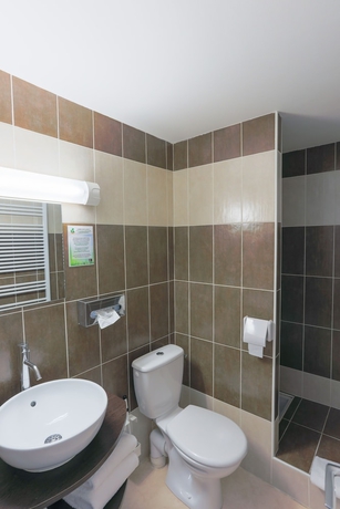 Imagen de la habitación del Hotel Du Clocher. Foto 15