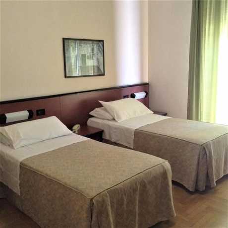 Imagen de la habitación del Hotel Du Parc, Atri. Foto 5