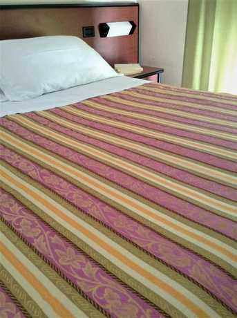 Imagen de la habitación del Hotel Du Parc, Atri. Foto 6