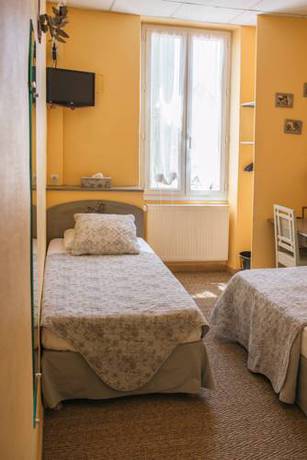 Imagen de la habitación del Hotel Du Parc, Montelimar. Foto 3