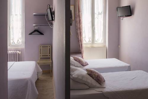 Imagen de la habitación del Hotel Du Parc, Montelimar. Foto 13