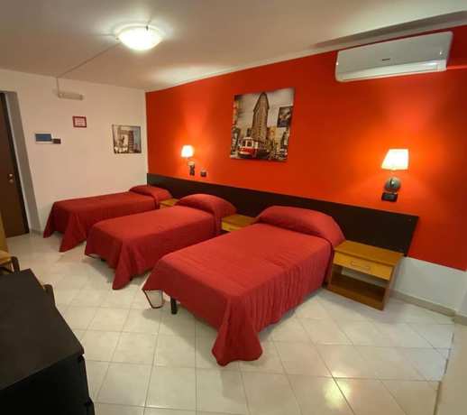 Imagen de la habitación del Hotel Duca di Tromello. Foto 9