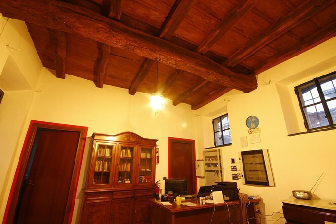 Imagen de los interiores del Hotel Duca di Tromello. Foto 20