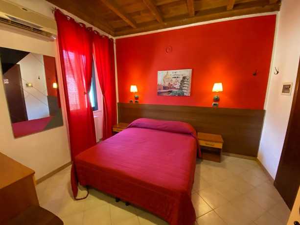 Imagen de la habitación del Hotel Duca di Tromello. Foto 14