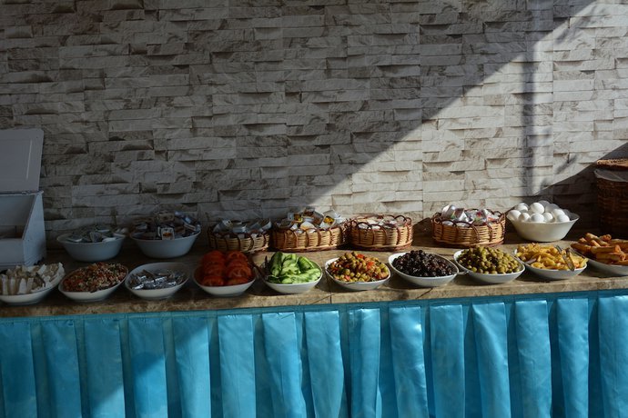 Imagen del bar/restaurante del Hotel Dudum. Foto 6