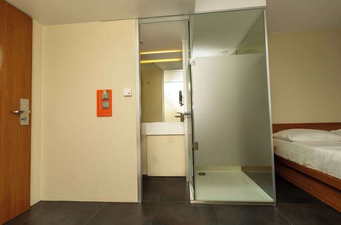 Imagen de la habitación del Hotel Düsseldorfer Hof. Foto 12