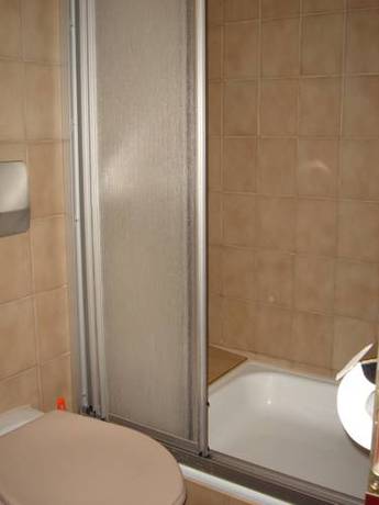 Imagen de la habitación del Hotel Eden Sisikon. Foto 5