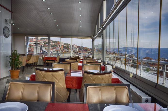 Imagen del bar/restaurante del Hotel Ekmek&ccedil;iler. Foto 6
