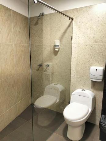 Imagen de la habitación del Hotel El Cordobes. Foto 15