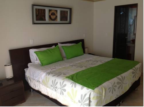 Imagen de la habitación del Hotel El Lago Inn, El Country. Foto 3