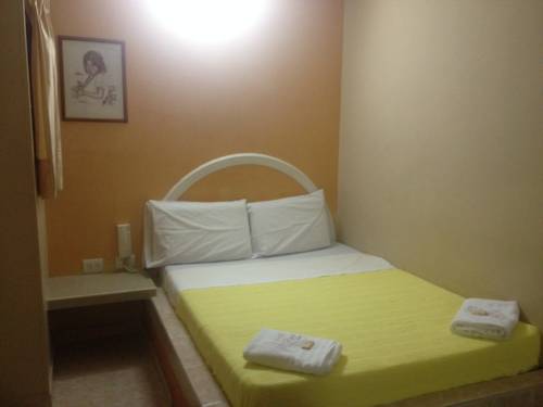 Imagen de la habitación del Hotel El Reposo Suite. Foto 2