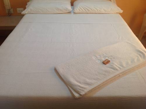 Imagen de la habitación del Hotel El Reposo Suite. Foto 3