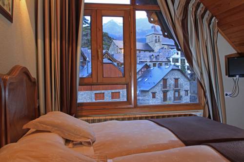 Imagen de la habitación del Hotel El Reyno. Foto 5