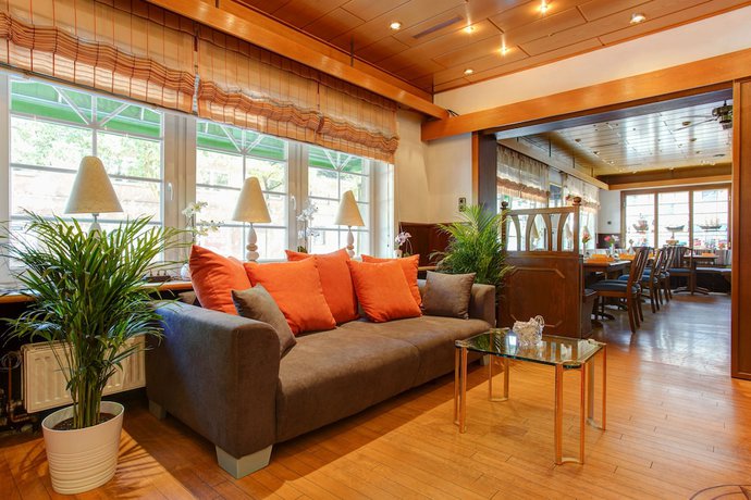 Imagen de los interiores del Hotel Elbinsel. Foto 20