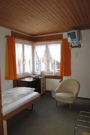 Imagen de la habitación del Hotel Elmer. Foto 7