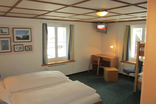 Imagen de la habitación del Hotel Elmer. Foto 12