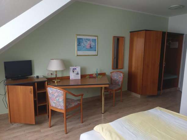 Imagen de la habitación del Hotel Elxleben. Foto 3