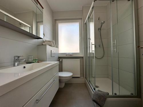 Imagen general del Hotel Emilia. Foto 7