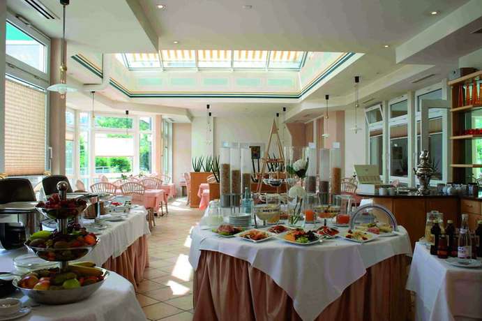 Imagen del bar/restaurante del Hotel Empfinger Hof, Sure Hotel Collection by Best Western. Foto 5