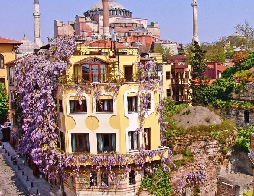 Imagen general del Hotel Empress Zoe. Foto 1