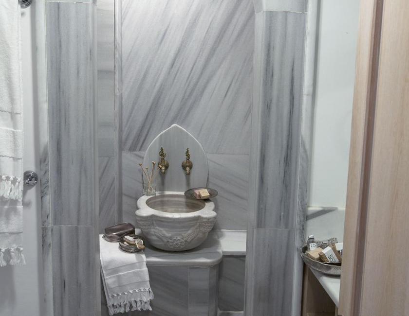 Imagen general del Hotel Empress Zoe. Foto 10