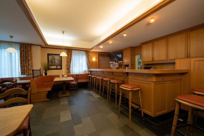 Imagen del bar/restaurante del Hotel Emshof. Foto 3