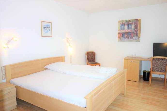 Imagen de la habitación del Hotel Engelskirchen. Foto 10