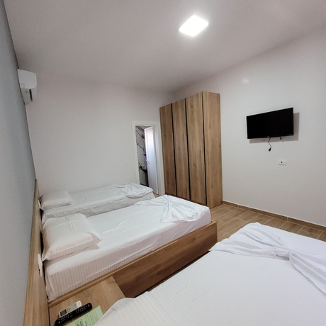 Imagen de la habitación del Hotel Erandi. Foto 11