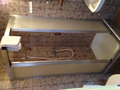 Imagen de la habitación del Hotel Erika. Foto 8