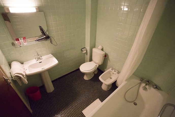 Imagen de la habitación del Hotel Espellet. Foto 4