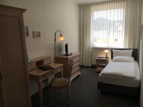 Imagen de la habitación del Hotel Esplanade Garni. Foto 7