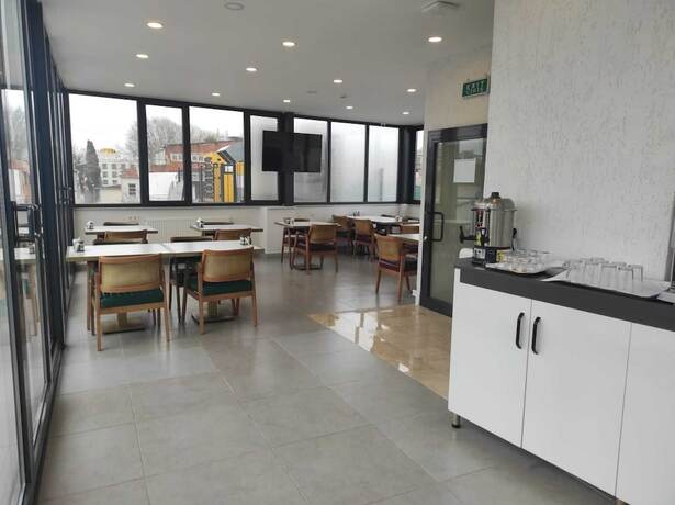 Imagen general del Hotel Esve Istanbul. Foto 9