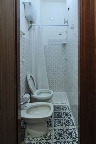 Imagen de la habitación del Hotel Europa. Foto 11