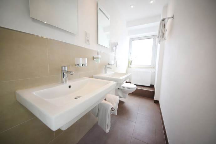 Imagen de la habitación del Hotel Europa Offenbach. Foto 11