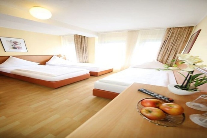 Imagen de la habitación del Hotel Europa Offenbach. Foto 13