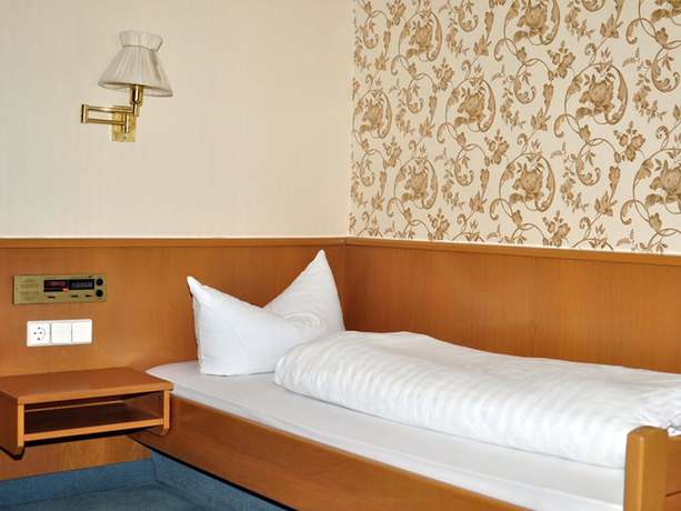 Imagen de la habitación del Hotel Europ&auml;ischer Hof. Foto 7