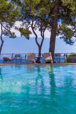 Imagen de la piscina del Hotel Evripidis. Foto 14