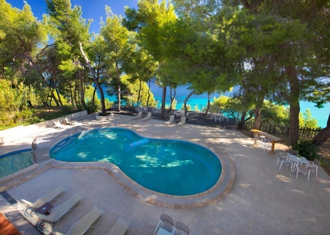 Imagen de la piscina del Hotel Evripidis. Foto 17