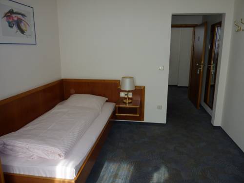 Imagen de la habitación del Hotel Eydt. Foto 13