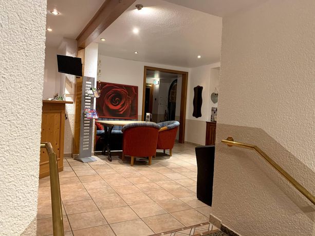 Imagen de los interiores del Hotel Faller. Foto 19