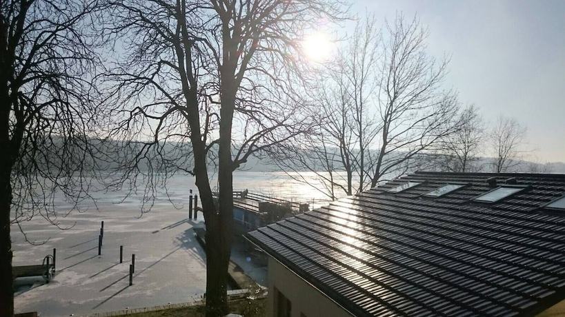 Imagen de los exteriores del Hotel F&auml;hrhaus. Foto 12