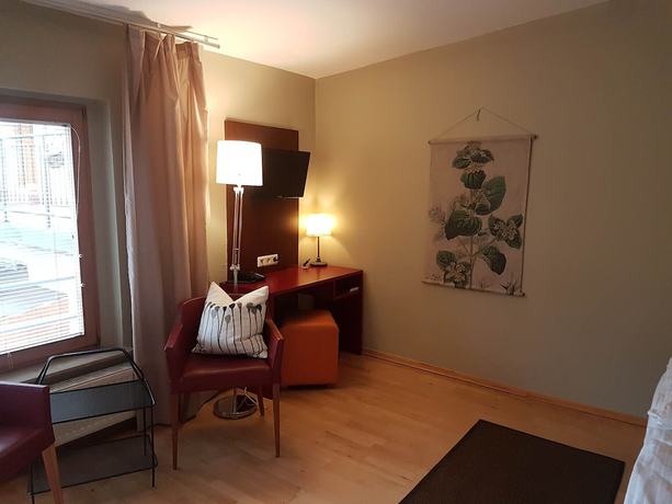 Imagen de la habitación del Hotel F&auml;hrhaus. Foto 11