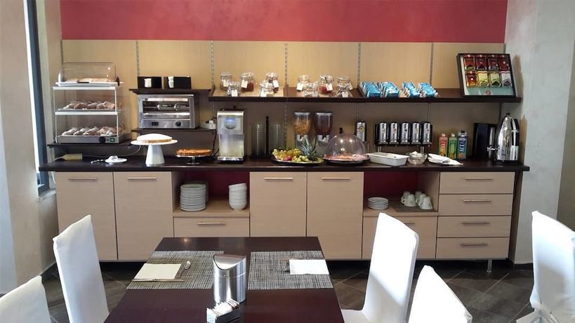 Imagen del bar/restaurante del Hotel Federica. Foto 6