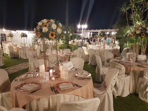 Imagen del bar/restaurante del Hotel Federica. Foto 9